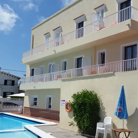 Riviera Menorca 호텔 시우타데야