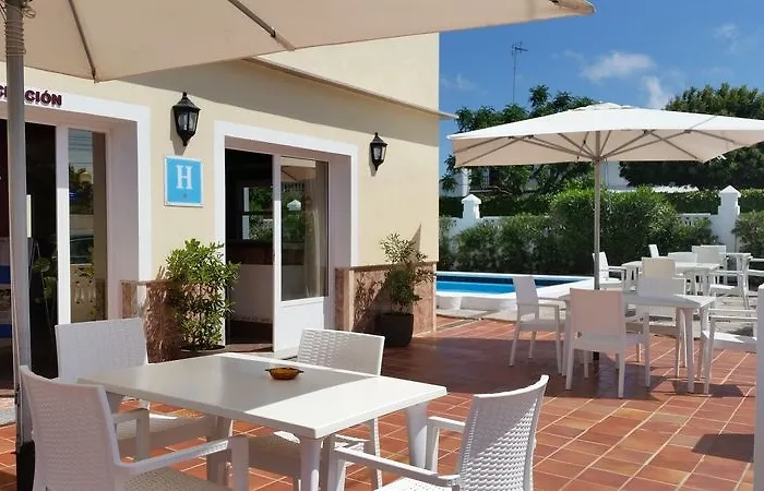 호텔 Riviera Menorca 2*